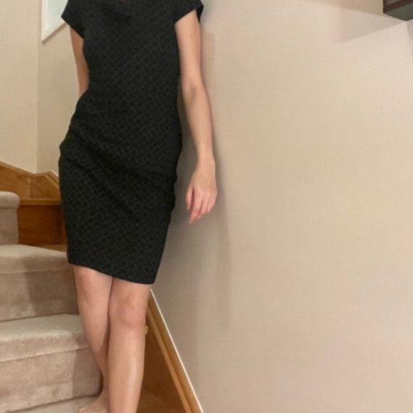 Fall Mono Pattern Tunic Dress - Picture 3 of 8